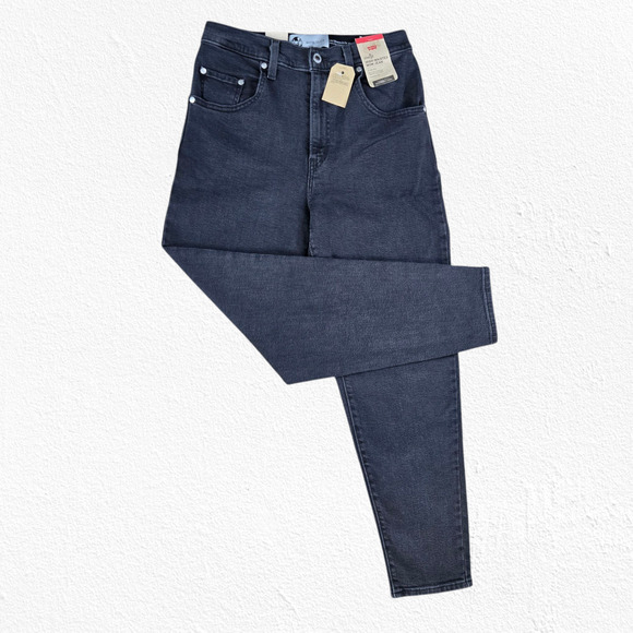 Levi's SilverTab Black Wash High Waisted Tapered Straight Leg Mom Jeans Size 28 - Picture 1 of 14